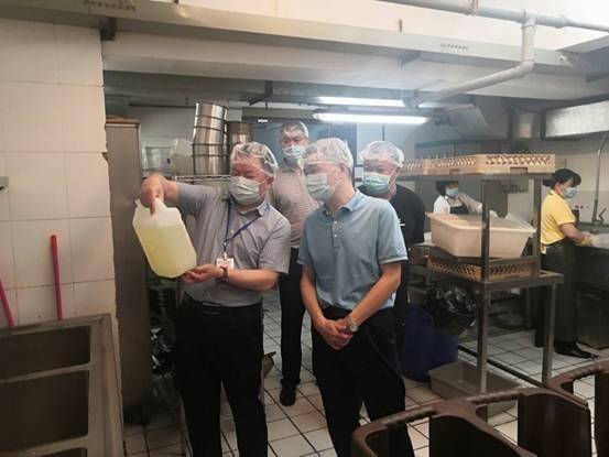 陈怀乾督查两会期间餐饮服务食品安全保障工作